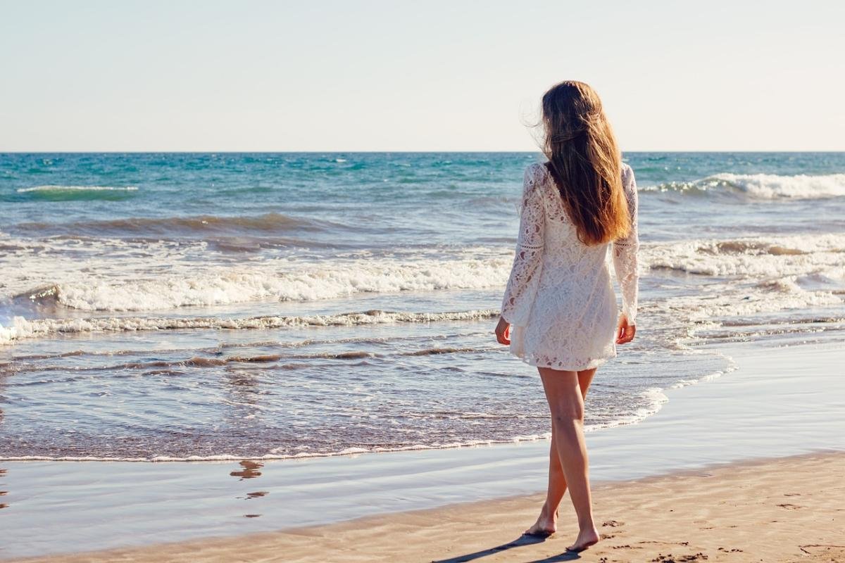 Bewonder de natuurlijke schoonheid van Cay Bay Beach